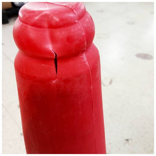 Stożek drogowy z reflektorem sygnalizacyjnym i latarnią 100 cm