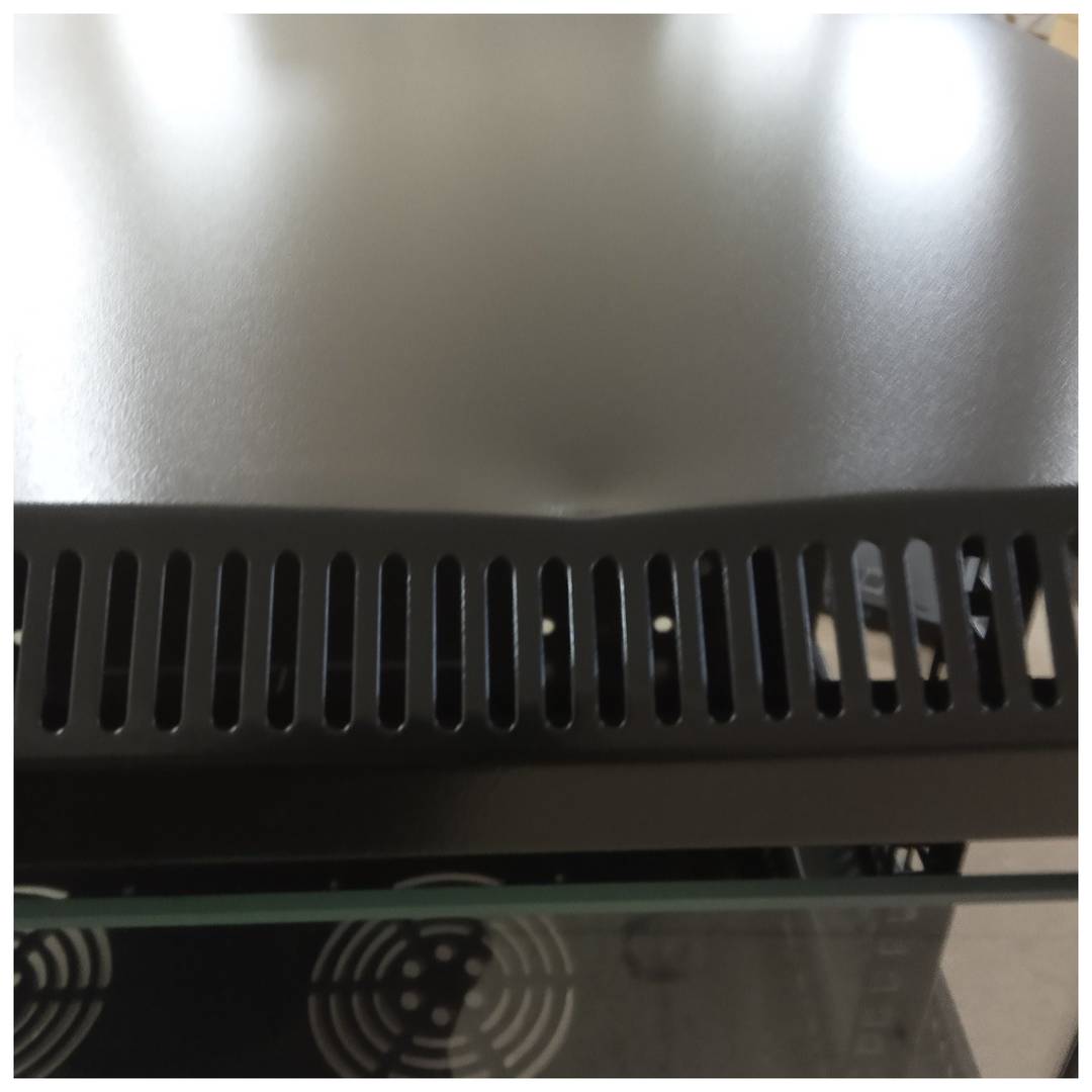 Wall-mounted rack cabinet 19 