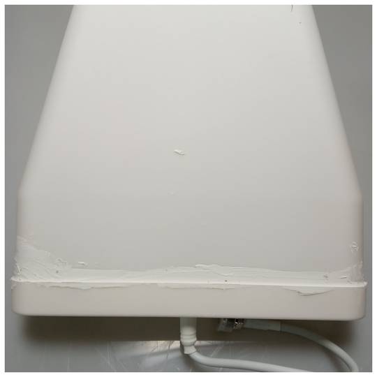 Antena logarítmica d'exterior per repetidor GSM 3G de 806-960 1710-2500 MHz amb connector N