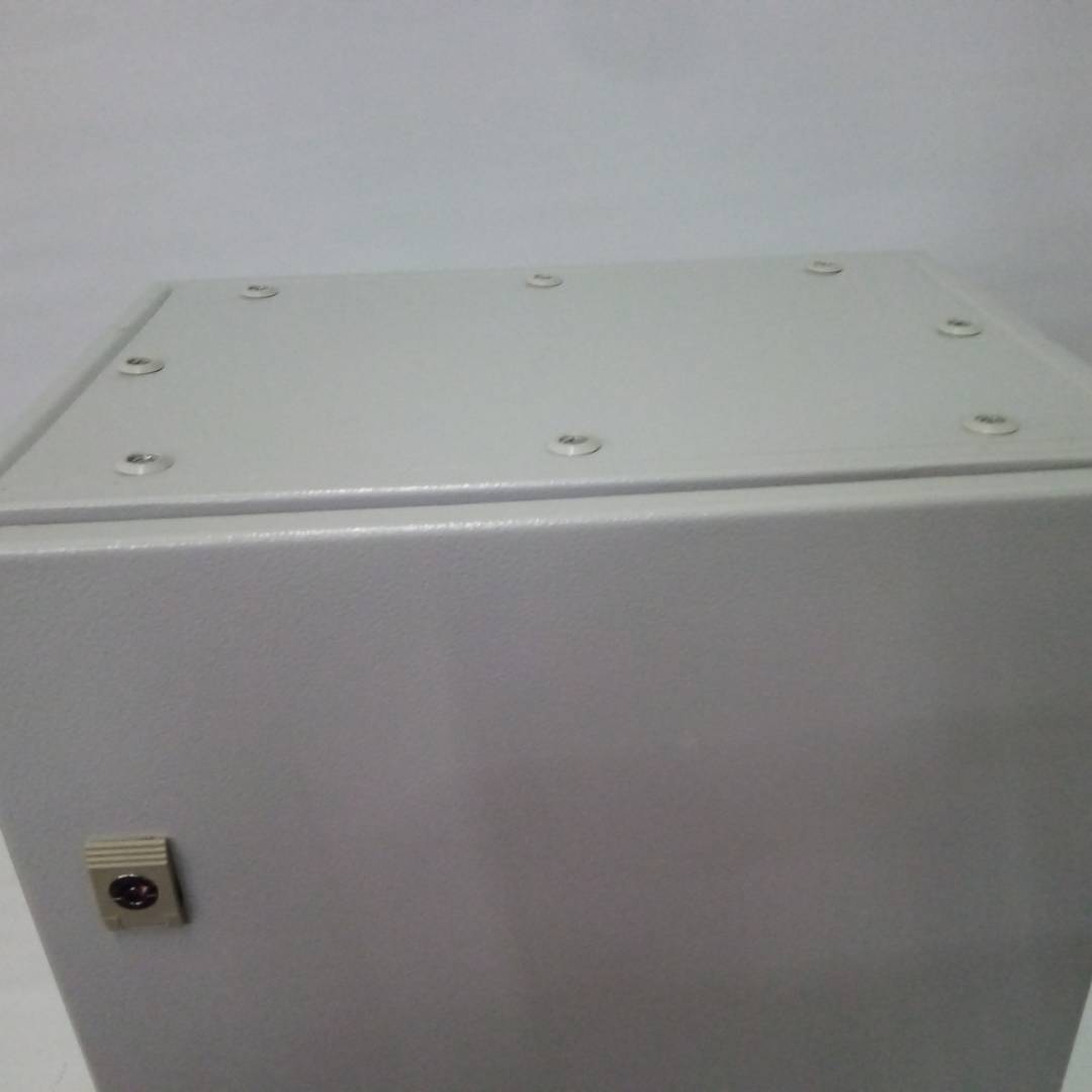 Elektroverteilerkasten aus Metall mit Schutzart IP65 zur Wandmontage, 600 x 400 x 300 mm