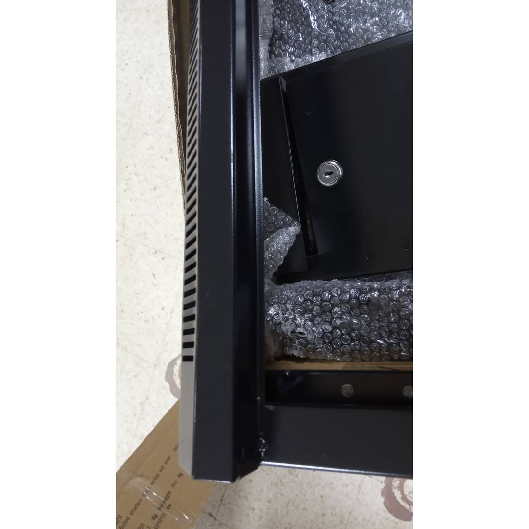 Armoire rack murale 19'' 18U 570x300x920mm mur SOHORack démonté DIY by RackMatic