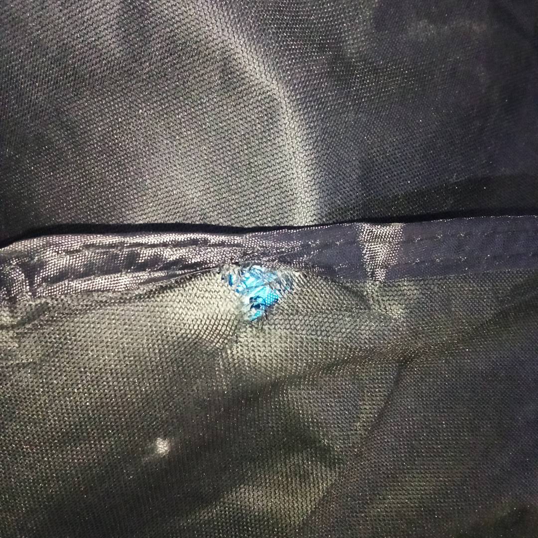 Vouwtent 250x250cm zwarte tent met zijdoeken