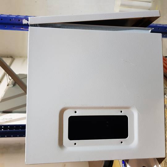 Boîte de distribution électrique en métal avec protection IP65 pour montage mural 400x300x300mm