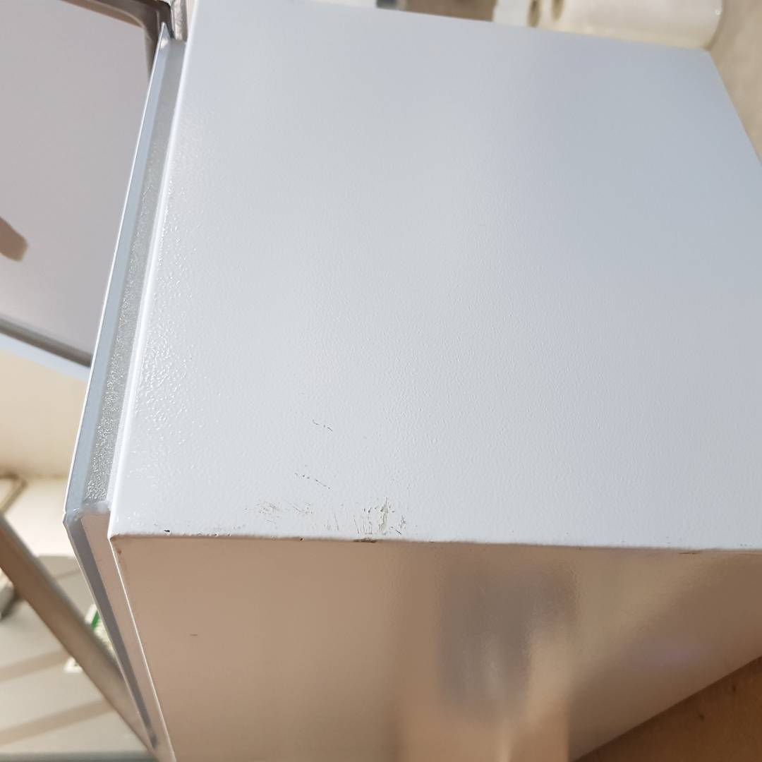 Boîte de distribution électrique en métal avec protection IP65 pour montage mural 400x300x300mm