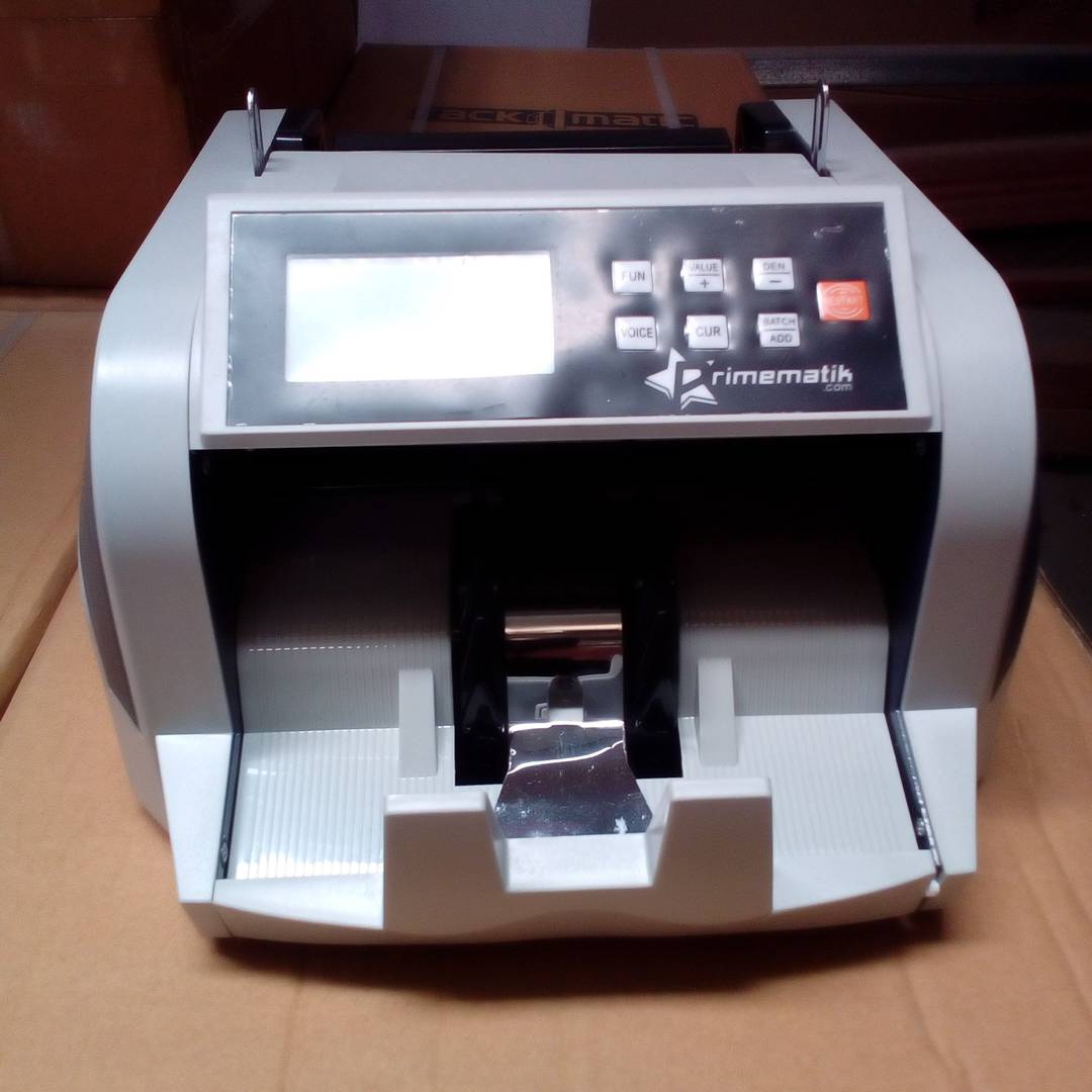 Bankbiljettenteller en valse detector IR MG MT UV RGB