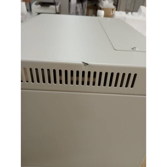 Server rack cabinet 10