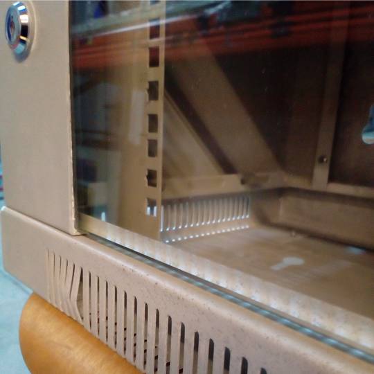 Server rack cabinet 10