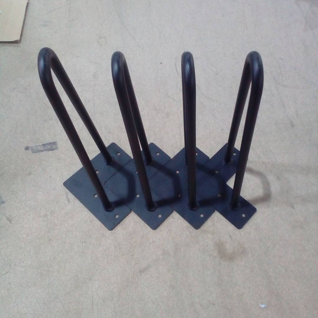 Pieds pour table et meuble Pieds acier 2 tringles 30 cm noir lot de 4