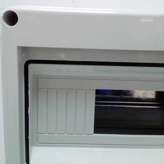 Electrical distribution box with 24 ABS plastic surface modules SPN IP65 HT
