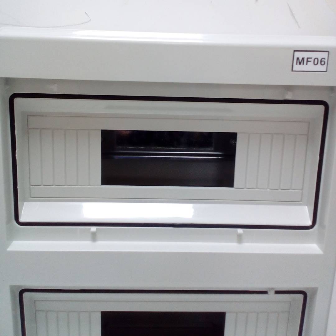 Electrical distribution box with 24 ABS plastic surface modules SPN IP65 HT