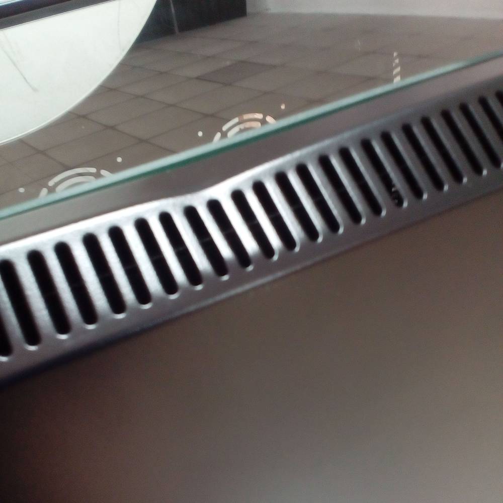 Wandgemonteerde rackkast 19