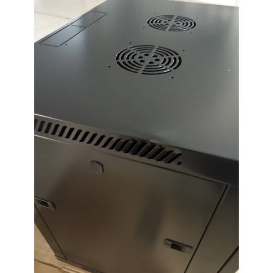 Armoire rack murale 19