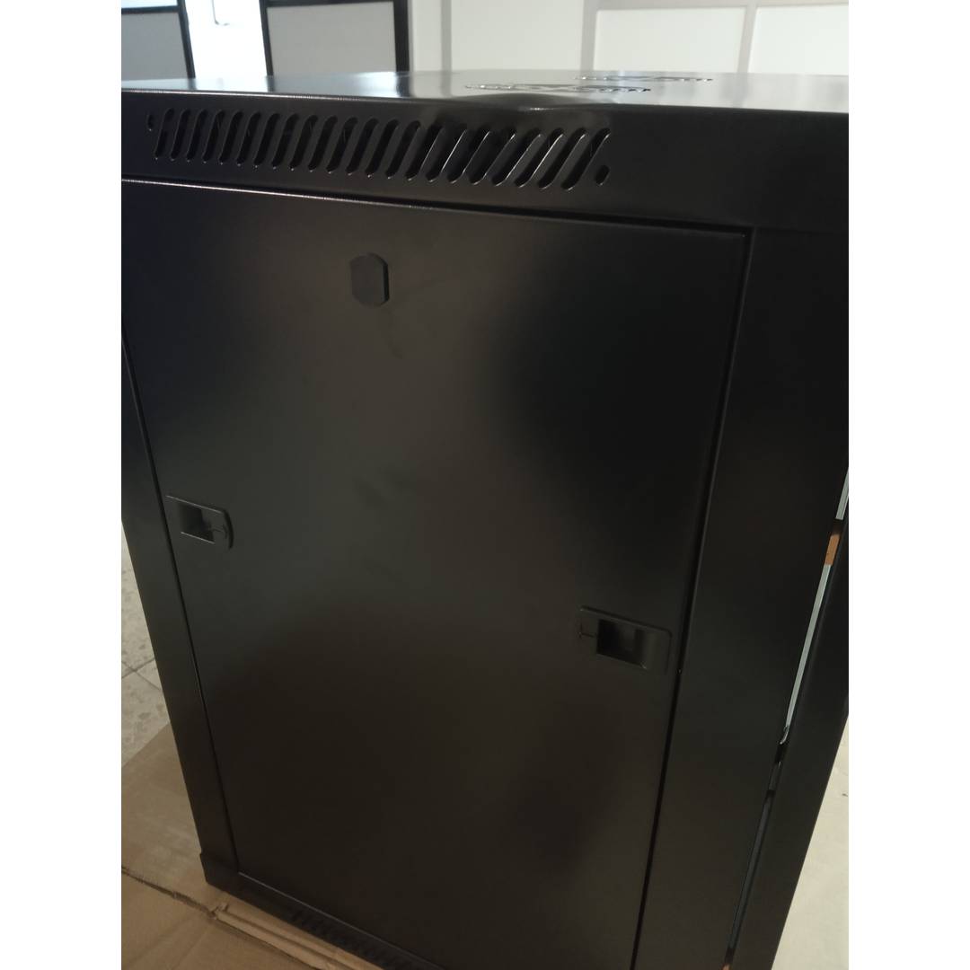 Armoire rack murale 19