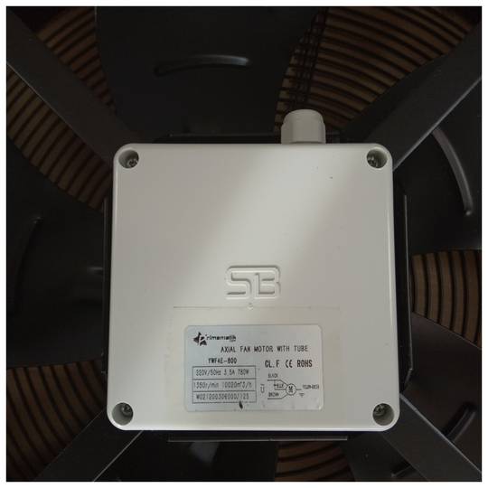 600 mm buis luchtafzuiger voor industriële ventilatie 1350 rpm rond 670x670x280 mm
