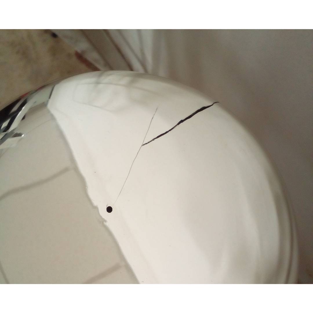 Drehbarer Friseurstab mit Oberlampe für Friseure 230 x 845 mm