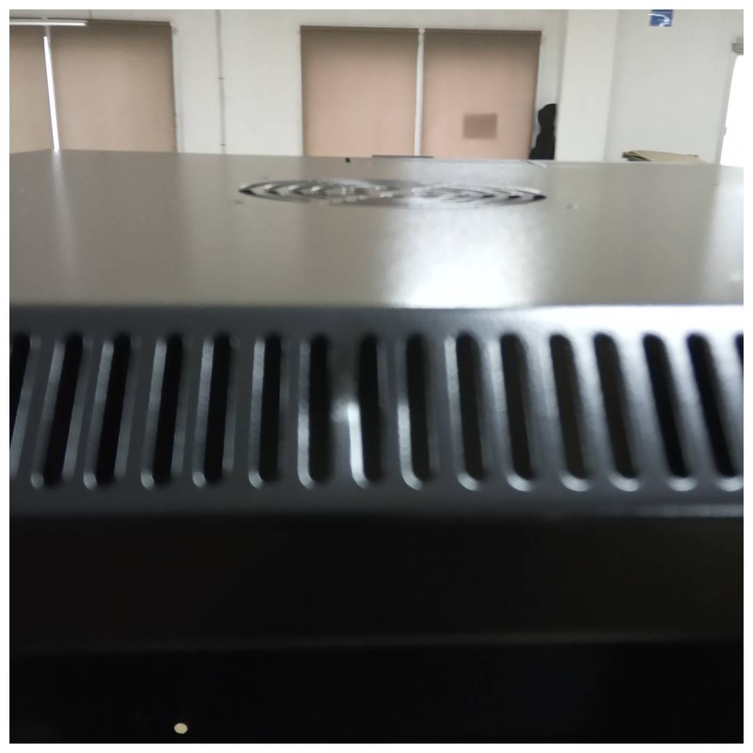 Armario rack mural 19