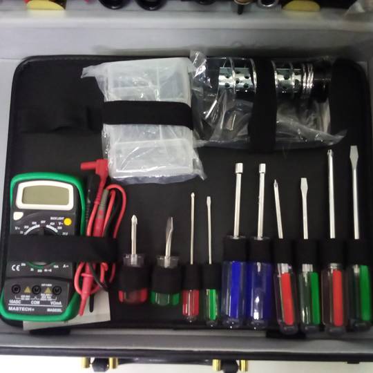 39-piece miscellaneous tool case