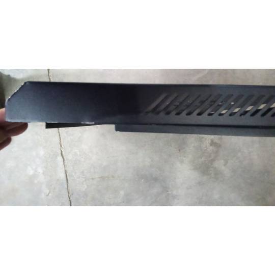 Rack cabinet 19