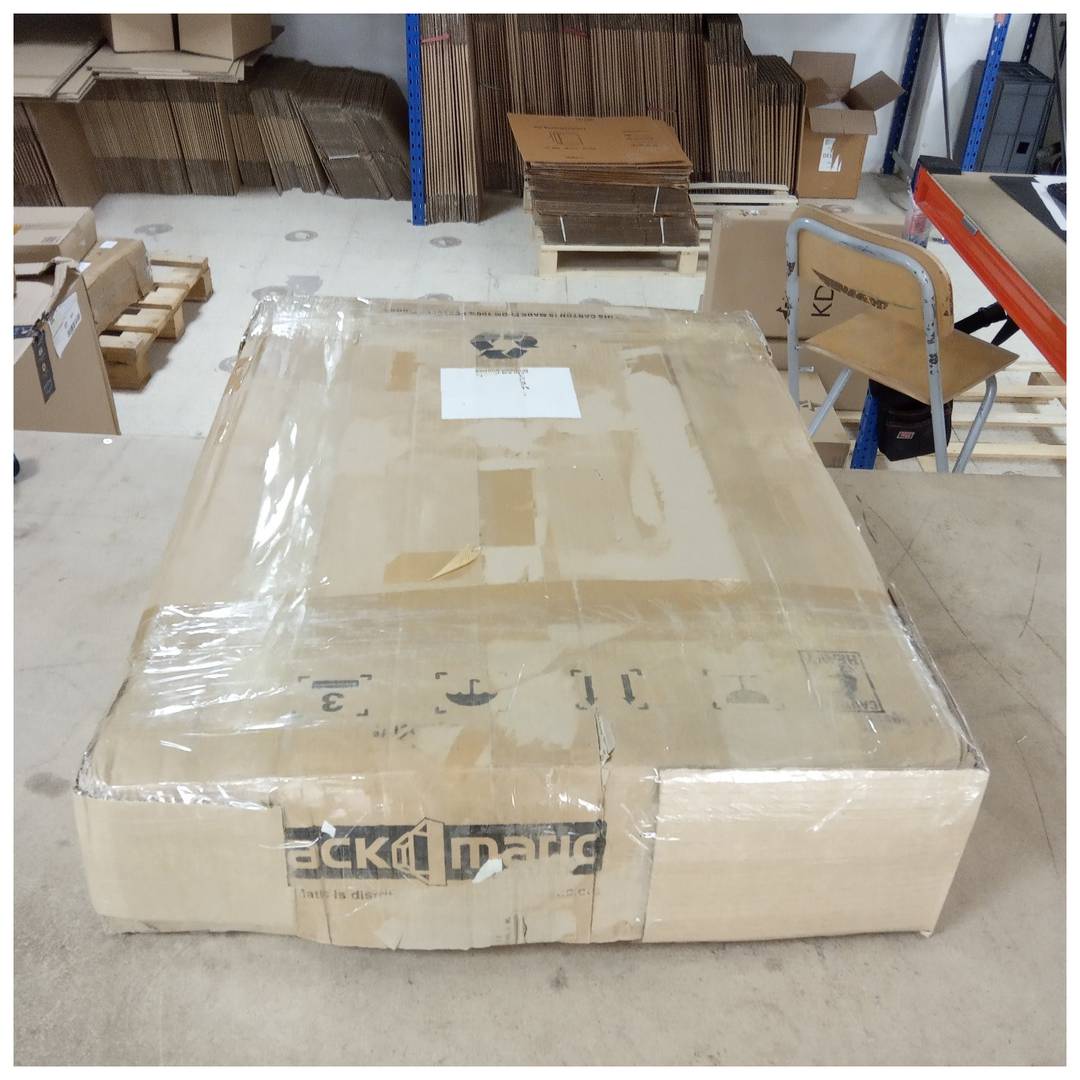 Armari rack mural 19 