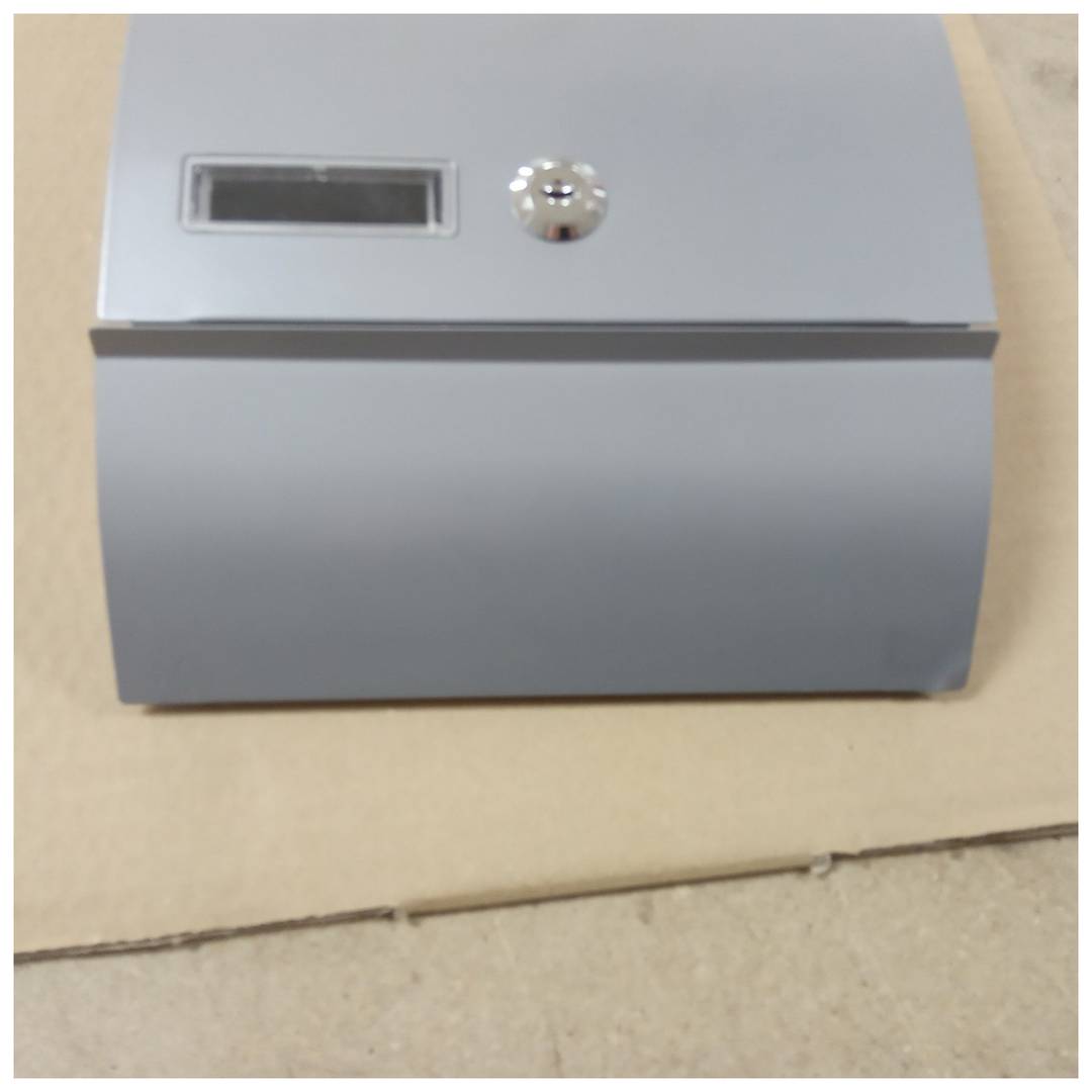 Szara metalowa skrzynka na listy i pocztę 212 x 71 x 306 mm