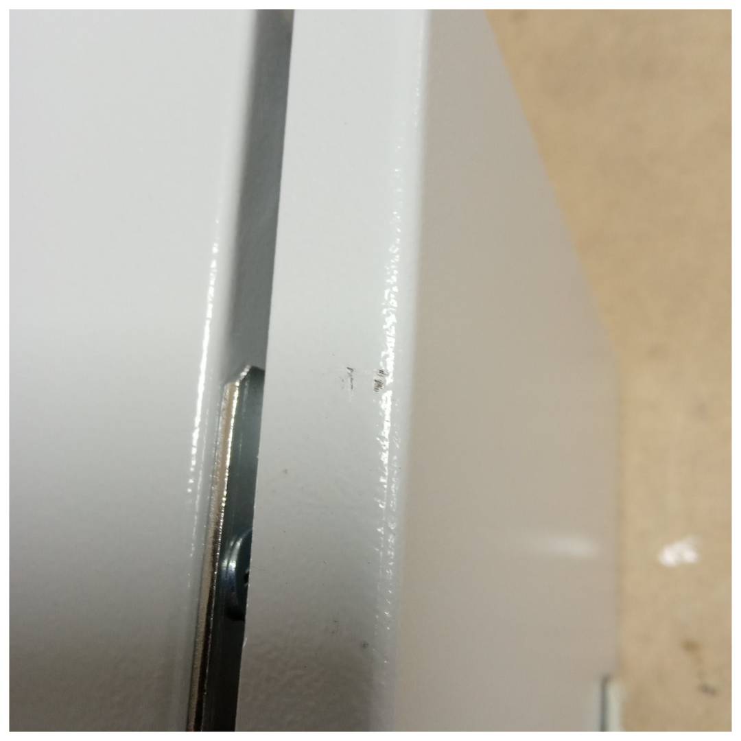 Metal electrical distribution box with IP65 protection for wall mounting 300x300x200mm