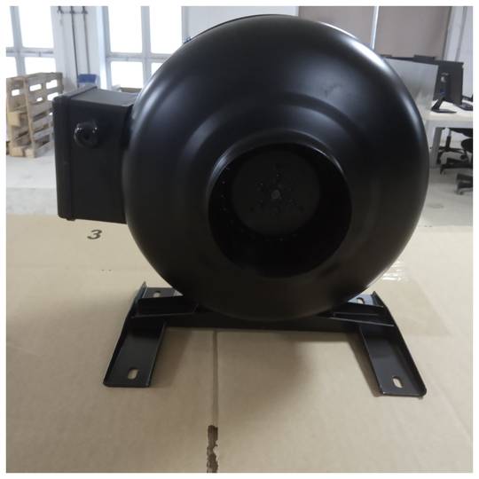 100mm Röhrenlüfter. Inline-Kanalabzug für die industrielle Lüftung