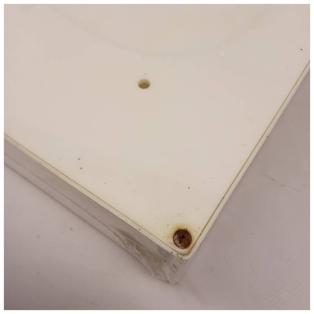 Boîte aux lettres en plastique blanc pour lettres et courrier postal 205x80x273mm