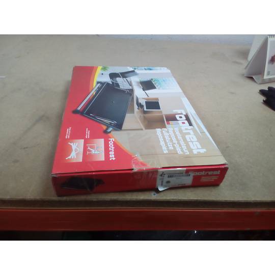 Poggiapiedi regolabile 450x370mm<F>