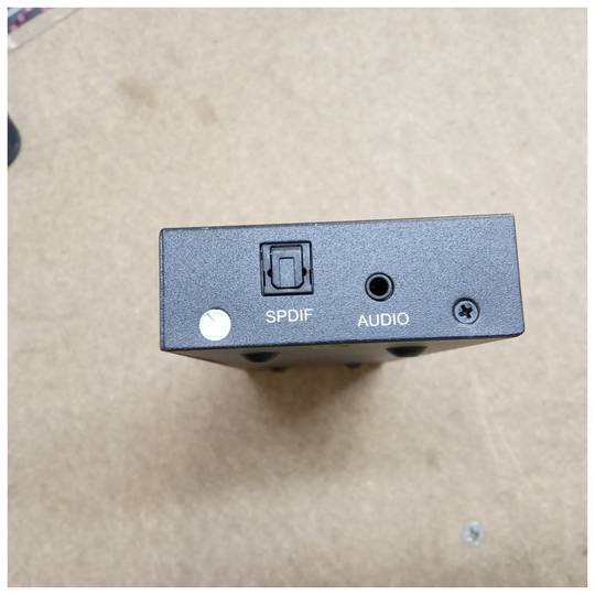 2x4 4K 3D ports HDMI 1.4b selector and multiplier
