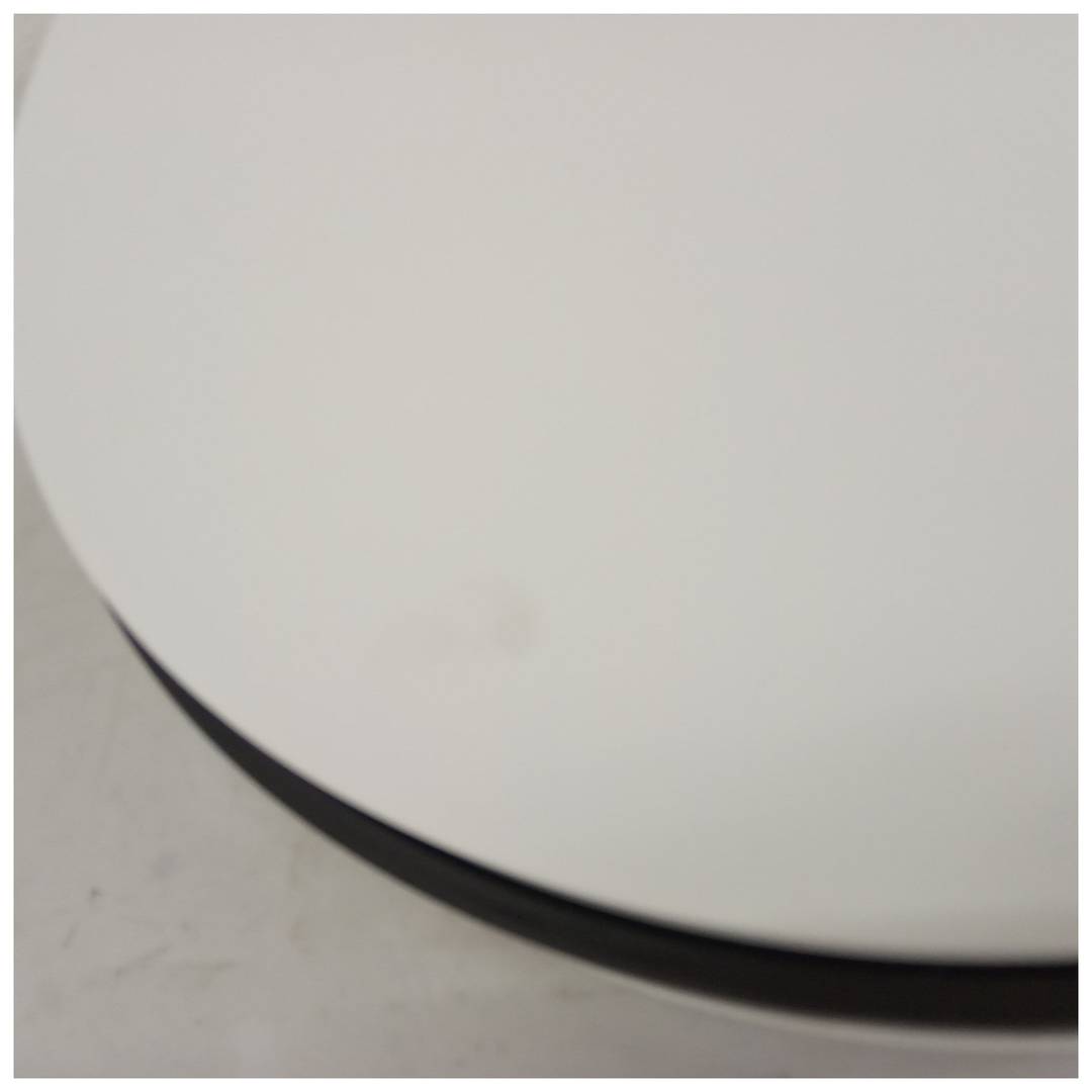 35 cm electric swivel base. White rotating platform