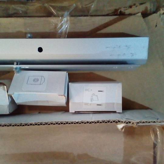 Binario per porta scorrevole 2m con copertura neutra in MDF