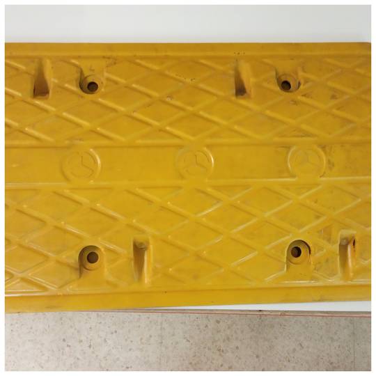 Badén reductor de velocidad para coches 500x340x50mm 2-pack