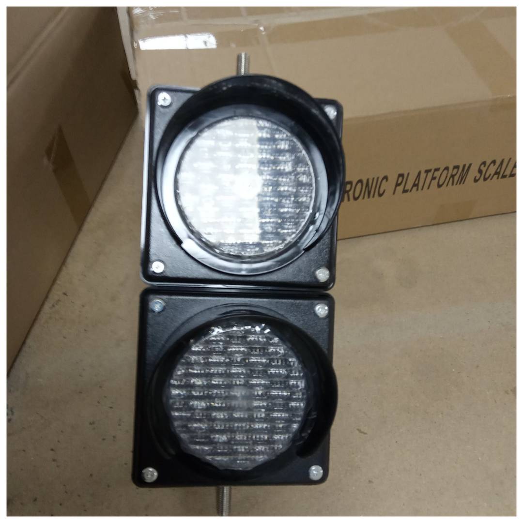 2 x 100mm 12-24V zwart IP65 binnen- en buitenverkeerslicht met groene en rode LED-verlichting