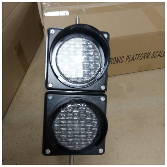 2 x 100mm 12-24V zwart IP65 binnen- en buitenverkeerslicht met groene en rode LED-verlichting
