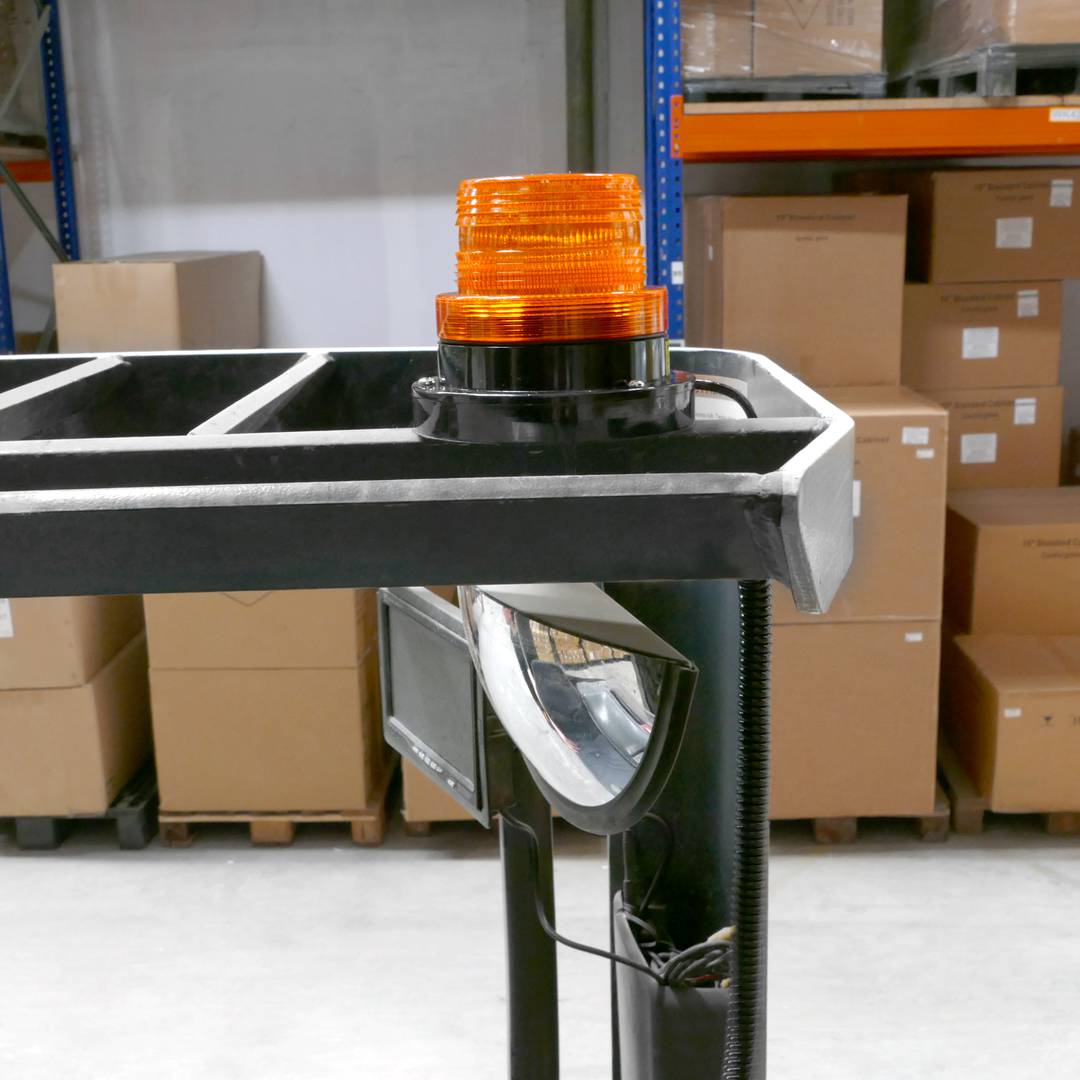 Luce stroboscopica di emergenza per auto con fissaggio magnetico a 12V arancione