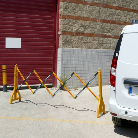 Extendable barrier 23-250 cm yellow and black with reflectors