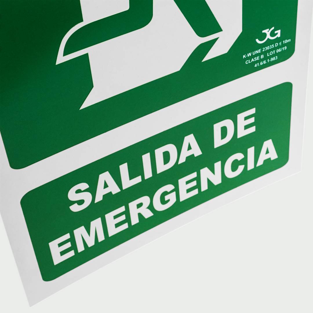 Cartello uscita di emergenza a destra. Segnale luminescente 21 x 30 cm