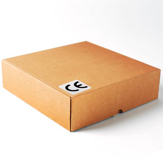 Rol van 500 zelfklevende etiketten met het CE-logo 25x25 mm