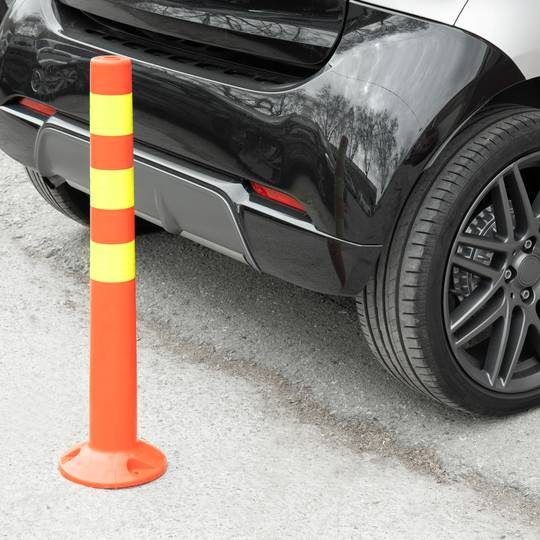 Signpost and beaconing post for traffic 750x80mm with reflectors