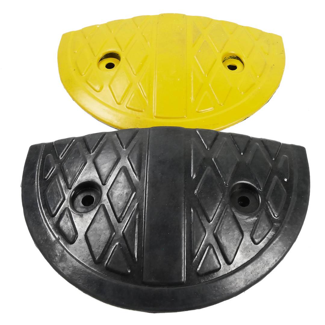 Rallentatori stradali in gomma per automobili e traffico 190x340x50mm estremità arrotondata