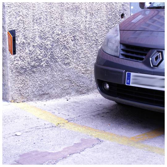 Réflecteur routier plastique 180x50x40mm orange plastique