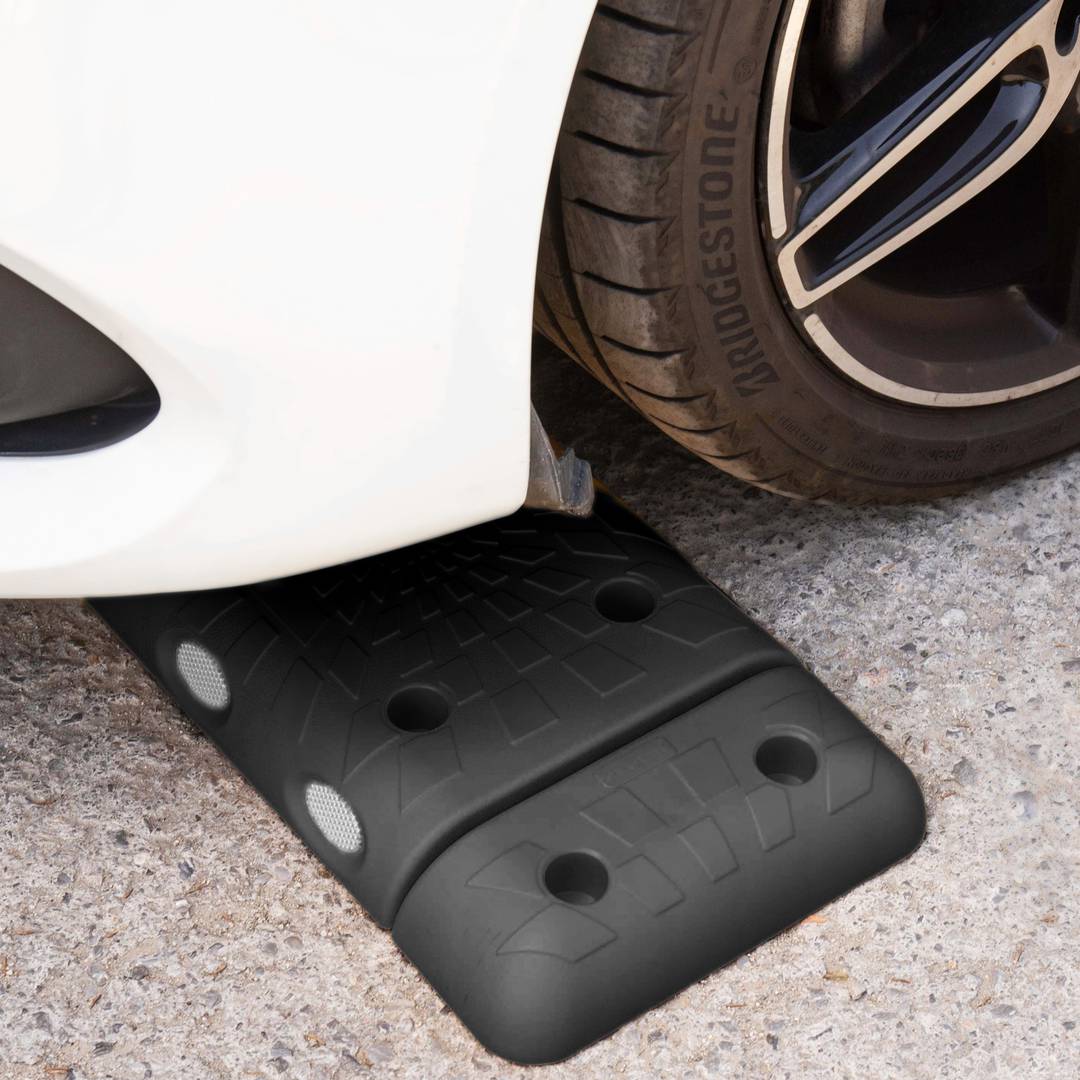 Ralentisseur pour voitures 335 x 250 x 50 mm noir