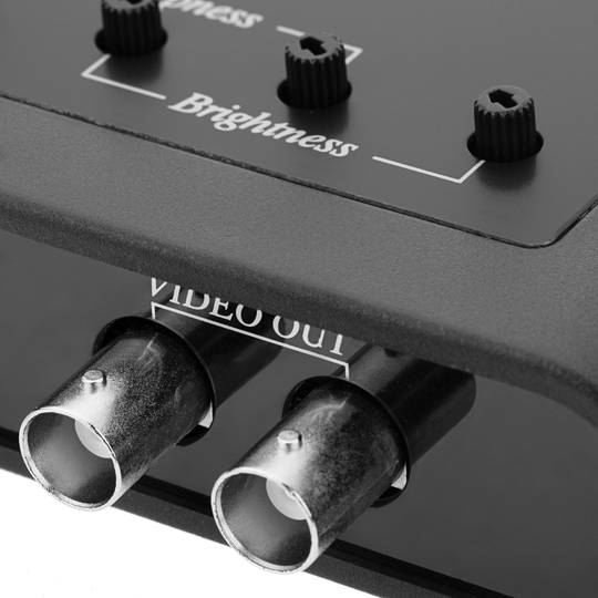 Distribuidor de vídeo de 2 puertos amplificado CD102A