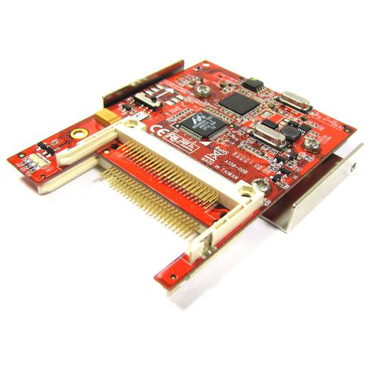 2xCOMPACTFLASH na gniazdo SATA (adapter HDD 2,5