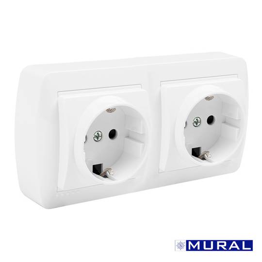 Base de superfície dupla fixa 2P+E 16A 250V de 148x72x42mm Solera MUR66U