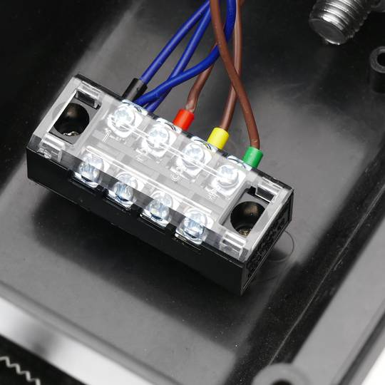 Semaforo per interni ed esterni IP65 nero 3 x 100mm 220V con luci LED verde giallo e rosso