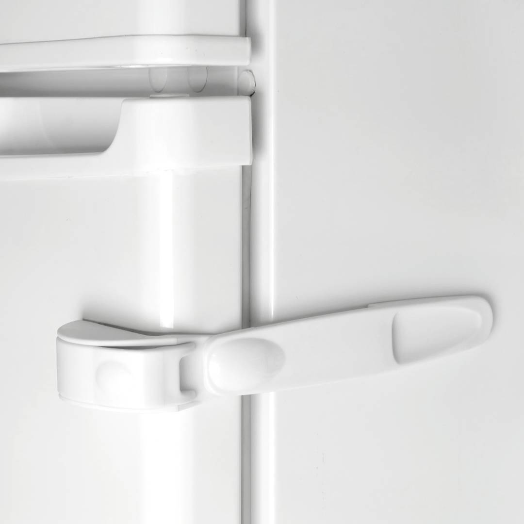 Tancament de seguretat infantil per a portes de frigorífics i congeladors