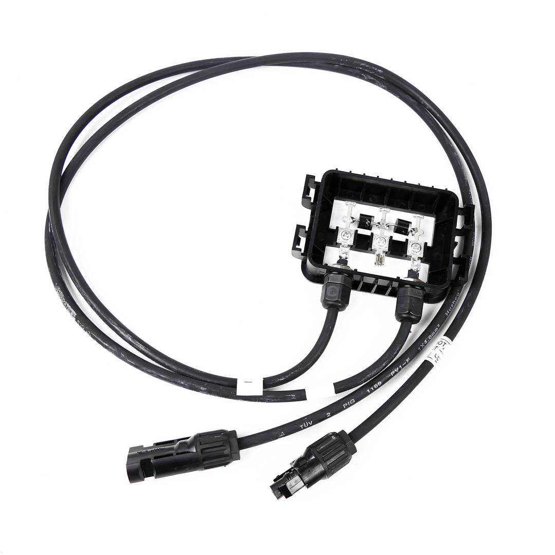 Box photovoltaïque connexion électrique MC4 100-120W 1000V 10A 90x65mm