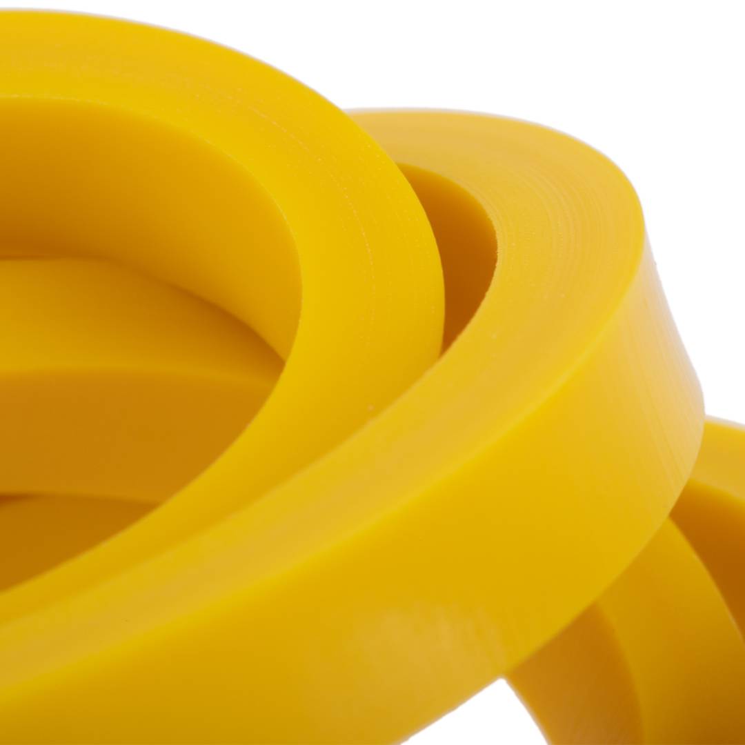 7 kg yellow resistance elastic band to exercise the muscles