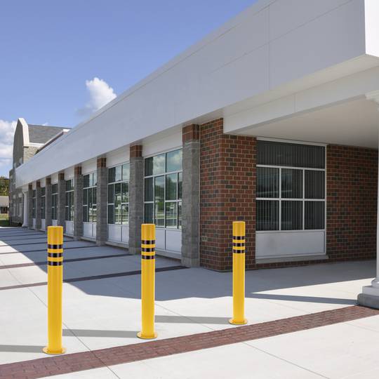 Steel bollard bollard with yellow nailed base 90x750mm